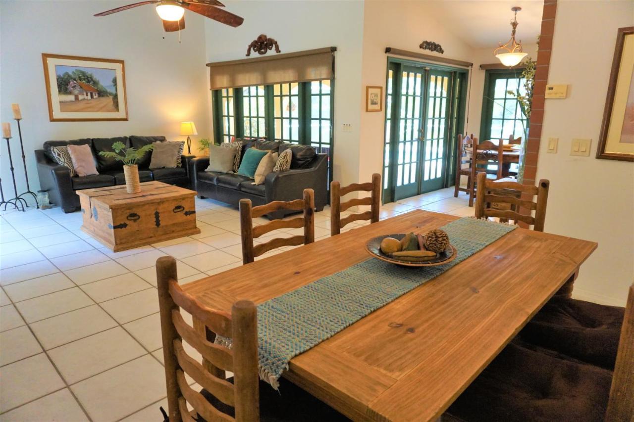 Jupiter Waterfalls - Newly Updated - Tiki Hut, Fire Pit, Kitchen, Pool Heater And More Экстерьер фото
