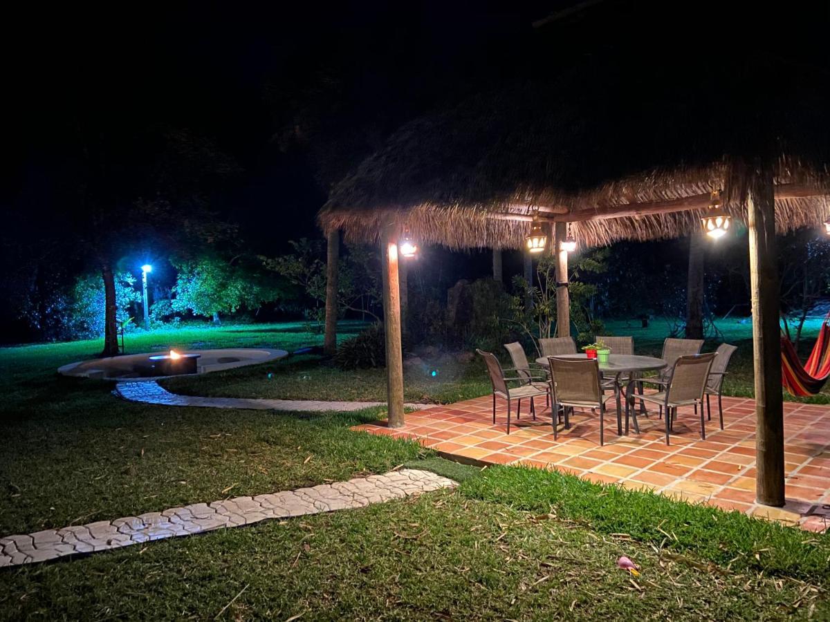 Jupiter Waterfalls - Newly Updated - Tiki Hut, Fire Pit, Kitchen, Pool Heater And More Экстерьер фото