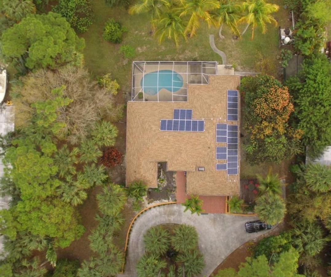 Jupiter Waterfalls - Newly Updated - Tiki Hut, Fire Pit, Kitchen, Pool Heater And More Экстерьер фото